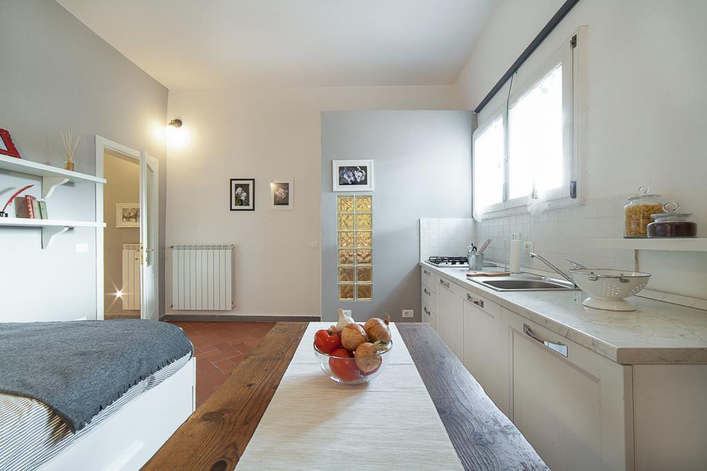 Central Pitti Studio Flat Florenz Exterior foto