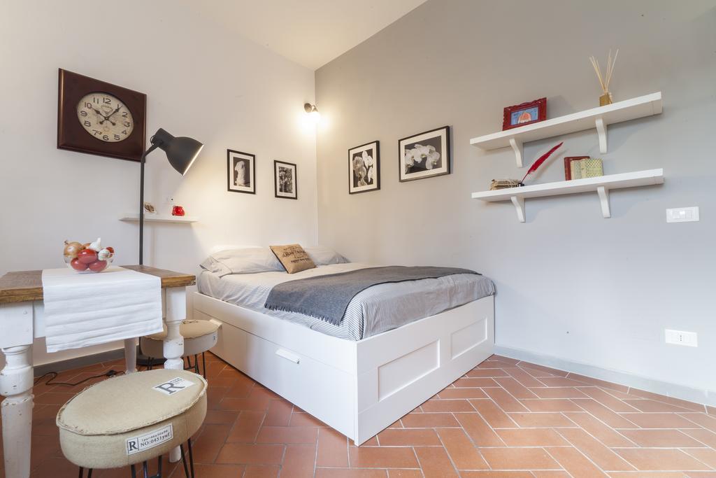 Central Pitti Studio Flat Florenz Exterior foto